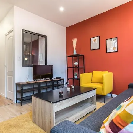 Cosy Comedie Apartment